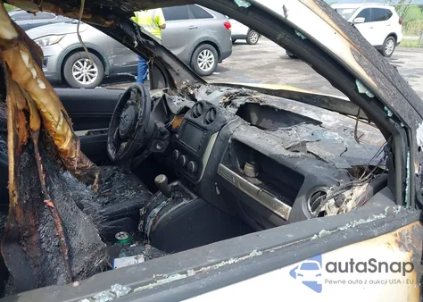 2015 Jeep Compass Latitude из США, поврежденный, VIN 1C4NJDEB0FD303351